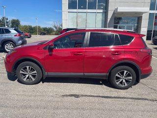 2016 Toyota RAV4 XLE in Woodstock, Ontario - 2 - w320h240px