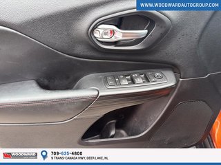 2016 Jeep Cherokee in Deer Lake, Newfoundland and Labrador - 9 - w320h240px