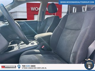 2016 Nissan Pathfinder in Deer Lake, Newfoundland and Labrador - 7 - w320h240px