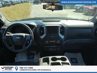2021 Chevrolet Silverado 1500 4WD Crew CAB Custom in Port Aux Basques, Newfoundland and Labrador - 5 - w320h240px