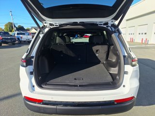 Grand Cherokee ALTITUDE 2024 à Bathurst, Nouveau-Brunswick - 6 - w320h240cpx