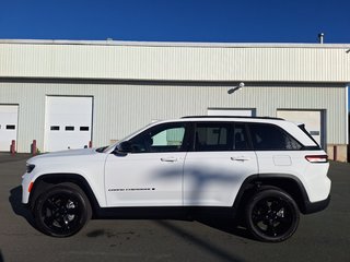 Grand Cherokee ALTITUDE 2024 à Bathurst, Nouveau-Brunswick - 3 - w320h240cpx