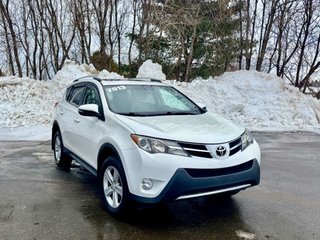 2013 Toyota RAV4 XLE in Bathurst, New Brunswick - 3 - w320h240cpx