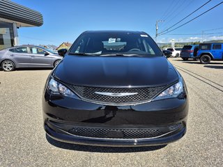 2025 Chrysler Grand Caravan SXT in Carleton, Quebec - 2 - w320h240cpx