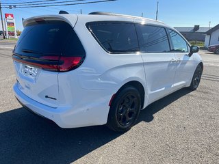 2024  Pacifica Hybrid PREMIUM S APPEARANCE in Carleton, Quebec - 4 - w320h240cpx