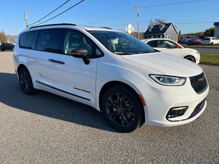 Pacifica TOURING L 2024 à Carleton, Québec - 5 - w320h240cpx