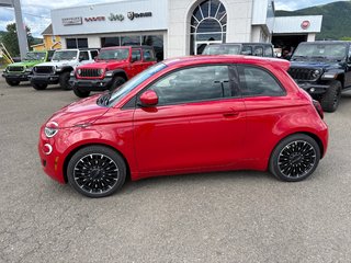 2024 Fiat 500e RED in Carleton, Quebec - 2 - w320h240cpx