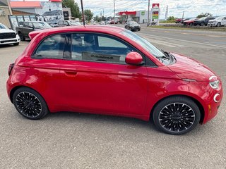 2024 Fiat 500e RED in Carleton, Quebec - 5 - w320h240cpx