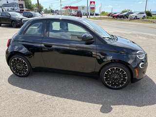 2025 Fiat 500e RED in Carleton, Quebec - 5 - w320h240cpx