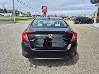 Honda Civic Sedan Touring 2017 à Carleton, Québec - 5 - w320h240cpx