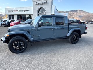 2025 Jeep Gladiator NIGHTHAWK in Carleton, Quebec - 2 - w320h240cpx