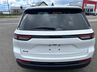 2024  Grand Cherokee ALTITUDE in Carleton, Quebec - 5 - w320h240cpx