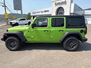 Jeep WRANGLER 4-Door SPORT S 2025 à Carleton, Québec - 3 - w320h240cpx