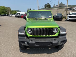 Jeep WRANGLER 4-Door SPORT S 2025 à Carleton, Québec - 4 - w320h240cpx