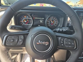 2025 Jeep Wrangler SPORT S in Carleton, Quebec - 5 - w320h240cpx