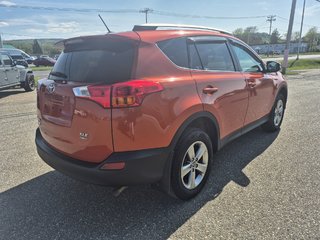 Toyota RAV4 XLE 2015 à Carleton, Québec - 2 - w320h240cpx