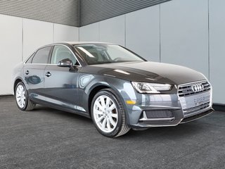 Audi A4 Sedan Komfort Quattro - Toit-Ouvrant - Cuir 2019 à St-Jean-Sur-Richelieu, Québec - 4 - w320h240cpx