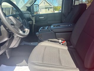 2024 Chevrolet Silverado 2500HD Custom Z71 CrewCab 6.6L V8 4X4 in St-Jean-Sur-Richelieu, Quebec - 6 - w320h240cpx