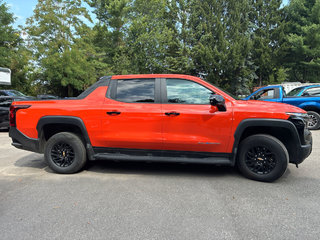 Chevrolet Silverado EV ENSEMBLE 4WT CREWCAB ELECTRIQUE 2024 à St-Jean-Sur-Richelieu, Québec - 4 - w320h240cpx