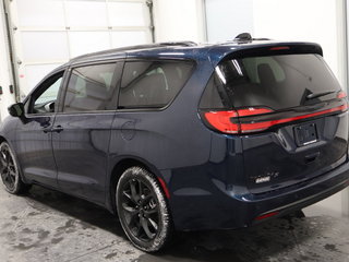 2024 Chrysler Pacifica TOURING L in Sherbrooke, Quebec - 5 - w320h240cpx