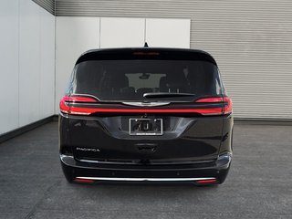 2026 Chrysler Pacifica SELECT in Sherbrooke, Quebec - 3 - w320h240cpx