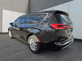 2026 Chrysler Pacifica SELECT in Sherbrooke, Quebec - 4 - w320h240cpx