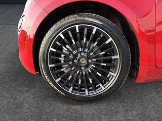 Fiat 500e RED 2025 à Sherbrooke, Québec - 6 - w320h240cpx