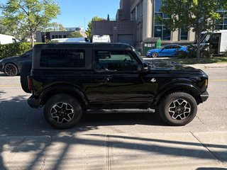 2022 Ford Bronco OuterBanks Luxe 4x4 Toit-Rigide in St-Jean-Sur-Richelieu, Quebec - 3 - w320h240cpx