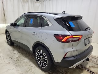 Ford Escape PHEV TOIT-PANORAMIQUE NAVIGATION 2023 à St-Jean-Sur-Richelieu, Québec - 4 - w320h240cpx