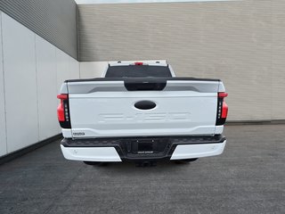 Ford F-150 Lightning XLT SuperCrew 4x4 Navigation 2025 à St-Jean-Sur-Richelieu, Québec - 3 - w320h240cpx