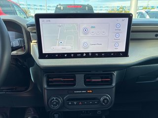 2025 Ford Maverick LARIAT AWD SUPERCREW in St-Jean-Sur-Richelieu, Quebec - 3 - w320h240cpx