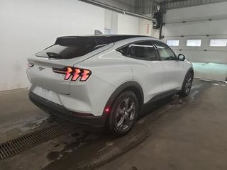 Ford Mustang Mach-E SELECT AWD 2022 à St-Jean-Sur-Richelieu, Québec - 2 - w320h240cpx