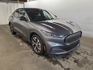 Ford Mustang Mach-E PREMIUM AWD 2023 à St-Jean-Sur-Richelieu, Québec - 2 - w320h240cpx