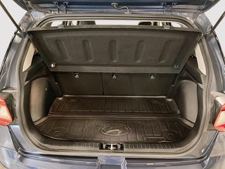 2020 Hyundai Venue Ultimate w/Black Interior in St-Jean-Sur-Richelieu, Quebec - 6 - w320h240cpx