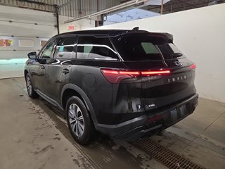 2024 Infiniti QX60 PURE AWD TOIT-PANORAMIQUE in St-Jean-Sur-Richelieu, Quebec - 3 - w320h240cpx