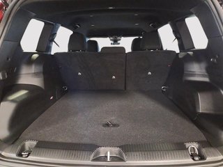 Jeep Cherokee LAREDO 2026 à St-Jean-Sur-Richelieu, Québec - 6 - w320h240cpx