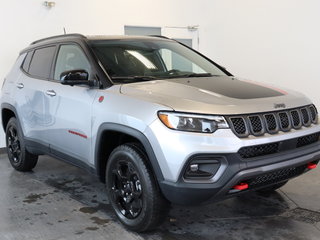 2023  Compass TRAILHAWK ELITE in St-Jean-Sur-Richelieu, Quebec - 4 - w320h240cpx