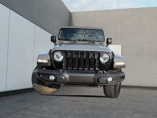 2022 Jeep Gladiator Willys V6 4X4 MANUELLE 6 VITESSES in St-Jean-Sur-Richelieu, Quebec - 2 - w320h240cpx