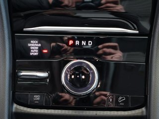 Jeep Grand Cherokee 4xe 30th Anniversary 2023 à St-Jean-Sur-Richelieu, Québec - 4 - w320h240cpx