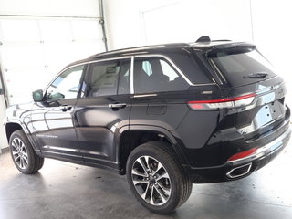 2024  Grand Cherokee OVERLAND in St-Jean-Sur-Richelieu, Quebec - 5 - w320h240cpx