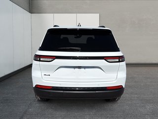 2024 Jeep Grand Cherokee Altitude in St-Jean-Sur-Richelieu, Quebec - 3 - w320h240cpx