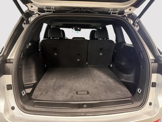 Jeep Grand Cherokee ALTITUDE 2026 à St-Jean-Sur-Richelieu, Québec - 6 - w320h240cpx