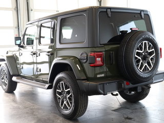 2024  WRANGLER 4-Door SAHARA in St-Jean-Sur-Richelieu, Quebec - 5 - w320h240cpx