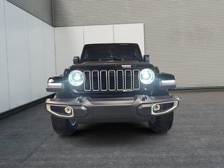 2026 Jeep Wrangler 4-Door SAHARA in St-Jean-Sur-Richelieu, Quebec - 2 - w320h240cpx