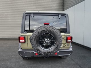 Jeep Wrangler 4-Door WILLYS 2026 à Sherbrooke, Québec - 3 - w320h240cpx