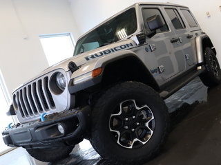 2021  Wrangler 4xe Unlimited Rubicon 4XE SKY ONE-TOUCH ELECTRIQUE! in St-Jean-Sur-Richelieu, Quebec - 2 - w320h240cpx