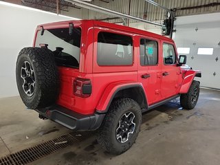 Jeep Wrangler 4xe Unlimited Rubicon 4XE SKY ONE-TOUCH 2022 à St-Jean-Sur-Richelieu, Québec - 6 - w320h240cpx
