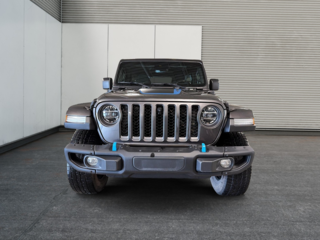 2022 Jeep Wrangler 4xe Unlimited Rubicon in St-Jean-Sur-Richelieu, Quebec - 2 - w320h240cpx