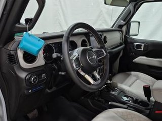 Jeep Wrangler 4xe Unlimited High Altitude 4XE Branchable 2023 à St-Jean-Sur-Richelieu, Québec - 6 - w320h240cpx