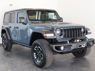 2024  Wrangler 4xe RUBICON in Sherbrooke, Quebec - 4 - w320h240cpx